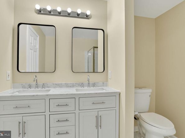 2492 Quick Street 103, Herndon VA 20171