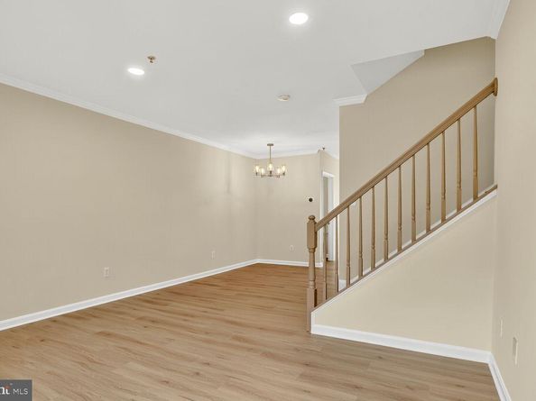 2492 Quick Street 103, Herndon VA 20171