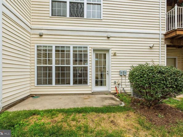 2492 Quick Street 103, Herndon VA 20171