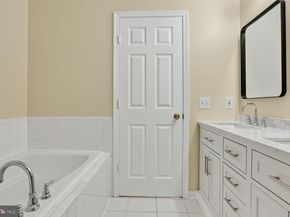 2492 Quick Street 103, Herndon VA 20171