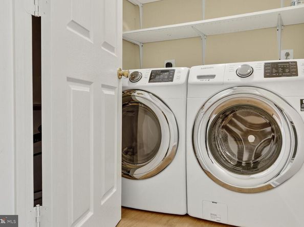 2492 Quick Street 103, Herndon VA 20171