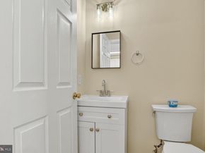 2492 Quick Street 103, Herndon VA 20171