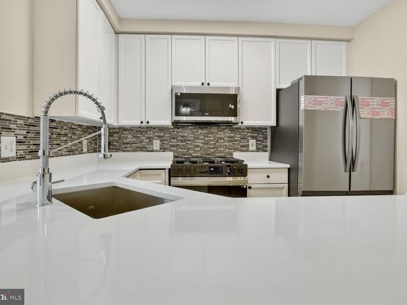 2492 Quick Street 103, Herndon VA 20171