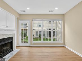 2492 Quick Street 103, Herndon VA 20171