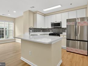 2492 Quick Street 103, Herndon VA 20171