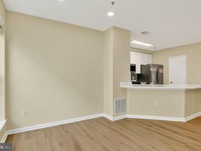 2492 Quick Street 103, Herndon VA 20171