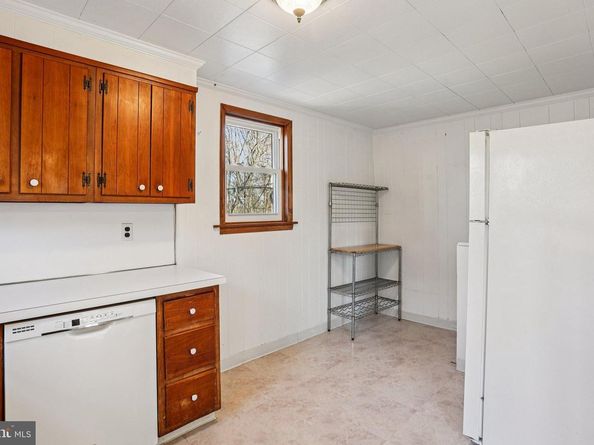 520 Overlook Road, Philadelphia PA 19128