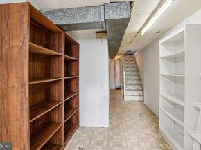 520 Overlook Road, Philadelphia PA 19128