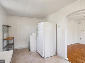 520 Overlook Road, Philadelphia PA 19128