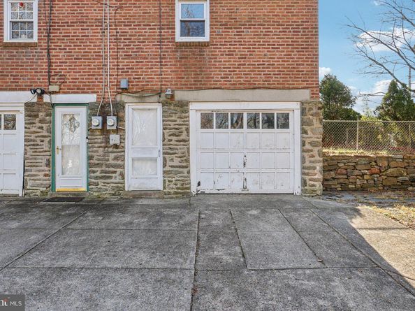 520 Overlook Road, Philadelphia PA 19128