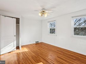 520 Overlook Road, Philadelphia PA 19128