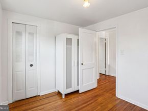 520 Overlook Road, Philadelphia PA 19128