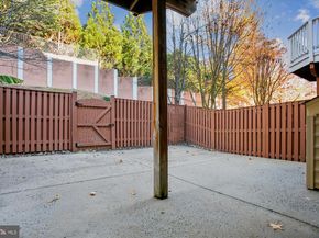 5450 Edsall Ridge Place, Alexandria VA 22312
