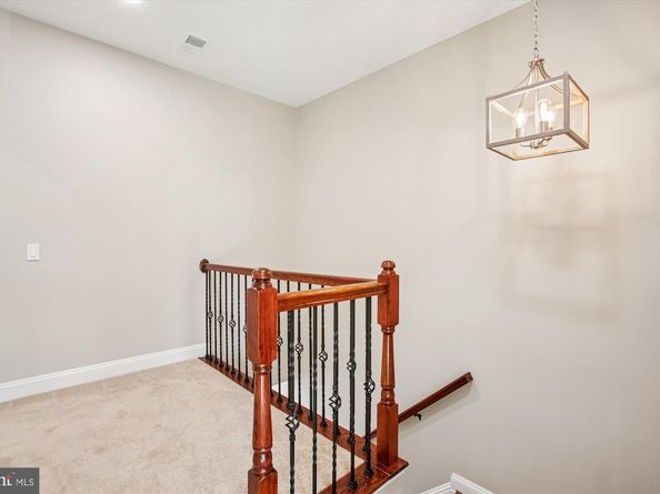 5450 Edsall Ridge Place, Alexandria VA 22312