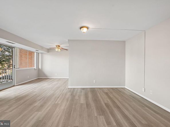 431 N Armistead Street 211, Alexandria VA 22312