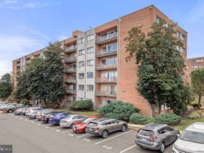 431 N Armistead Street 211, Alexandria VA 22312