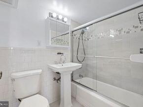 431 N Armistead Street 211, Alexandria VA 22312