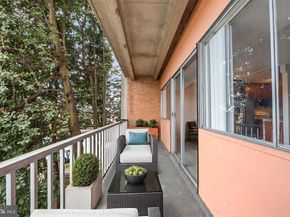 431 N Armistead Street 211, Alexandria VA 22312