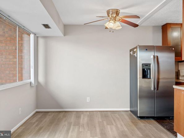 431 N Armistead Street 211, Alexandria VA 22312