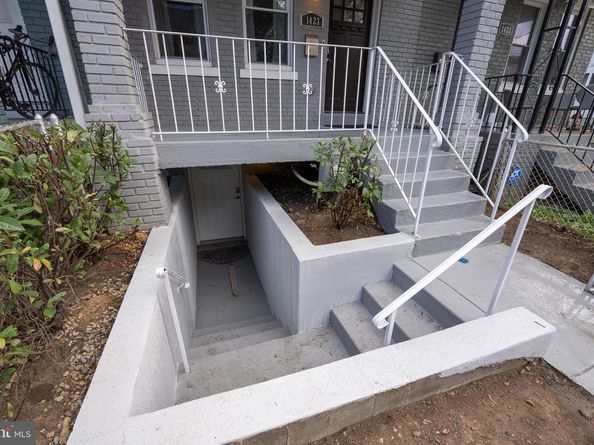 1423 Montello Avenue NE, Washington DC 20002