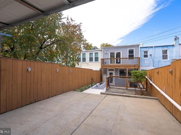 1423 Montello Avenue NE, Washington DC 20002