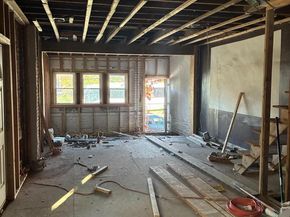 8038 Brunswick Avenue, Philadelphia PA 19153