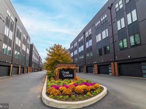 4586 Riverside Way, Philadelphia PA 19127