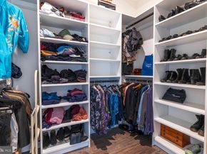 4586 Riverside Way, Philadelphia PA 19127