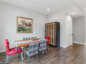 4586 Riverside Way, Philadelphia PA 19127