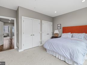 4586 Riverside Way, Philadelphia PA 19127