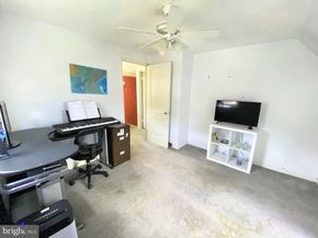 880 Quaint Street, Secane PA 19018