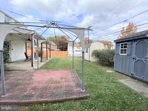 880 Quaint Street, Secane PA 19018