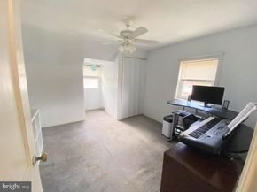 880 Quaint Street, Secane PA 19018