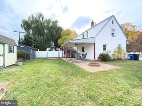 880 Quaint Street, Secane PA 19018