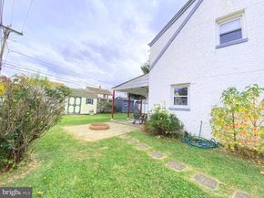 880 Quaint Street, Secane PA 19018