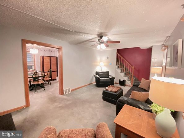 880 Quaint Street, Secane PA 19018