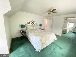 880 Quaint Street, Secane PA 19018