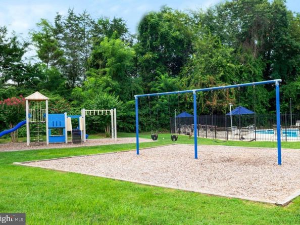 3769 Persimmon Circle, Fairfax VA 22031