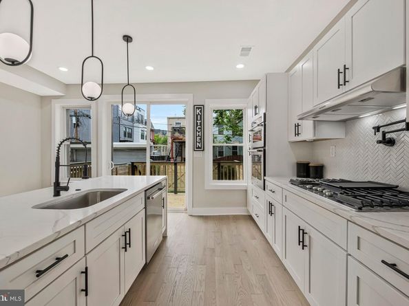 1713 4TH Street NW, Washington DC 20001