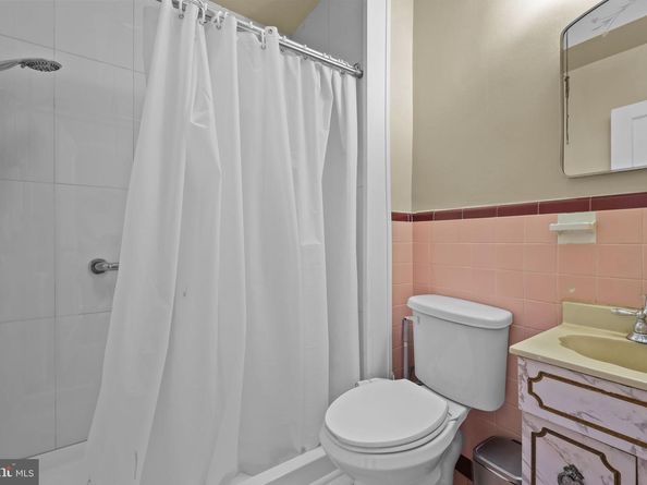 1530 Hellerman Street, Philadelphia PA 19149