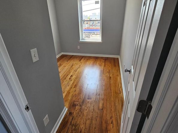 1135 E Susquehanna Avenue, Philadelphia PA 19125