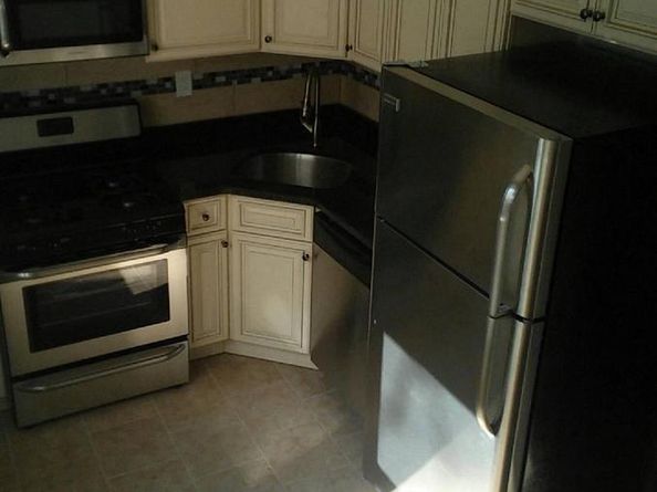 1135 E Susquehanna Avenue, Philadelphia PA 19125