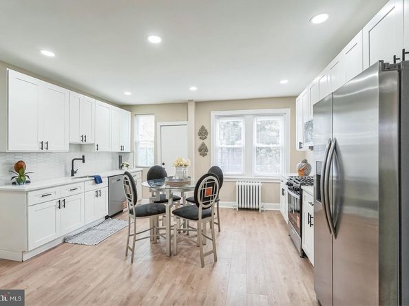 1915 W Airdrie Street, Philadelphia PA 19140