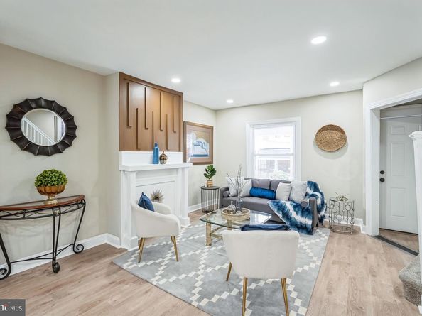 1915 W Airdrie Street, Philadelphia PA 19140