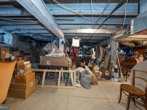 421 Midland Avenue, Wayne PA 19087