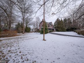 421 Midland Avenue, Wayne PA 19087