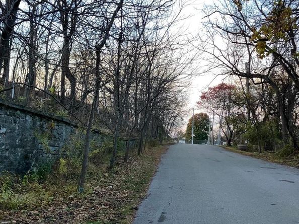 8143 Lare Street, Philadelphia PA 19128