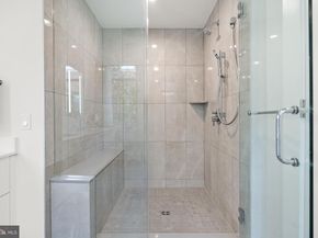 22 Bakers Walk 306, Alexandria VA 22314