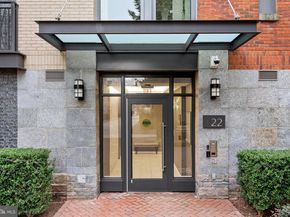 22 Bakers Walk 306, Alexandria VA 22314