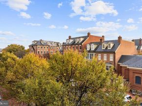 22 Bakers Walk 306, Alexandria VA 22314